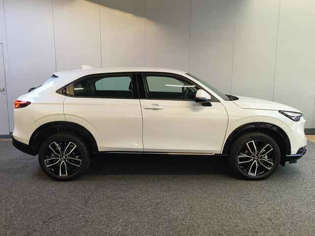 Honda HR-V 1.5 e:HEV Advance Style uit 2024 Rijklaar + Fabrieksgarantie tot 10-2027 Henk Jongen Auto's in Helmond, al 50 jaar service zoals 't hoort!