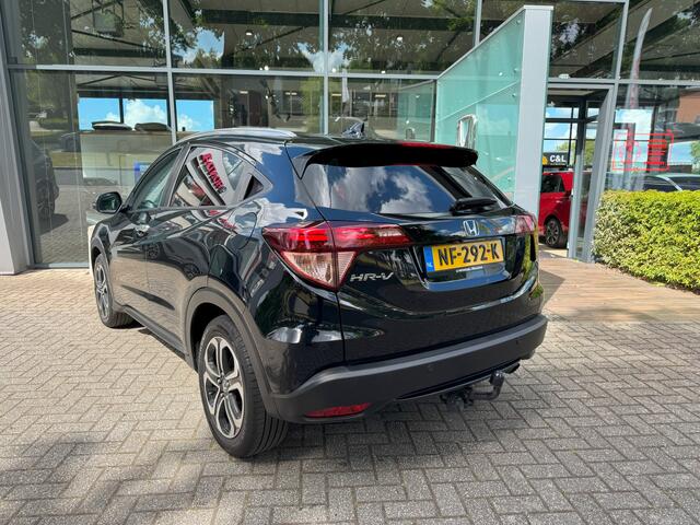 Honda HR-V 1.5 i-VTEC Executive Automaat -All in rijklaarprijs | Dealer ond. | Trekhaak | Schuif/kanteldak