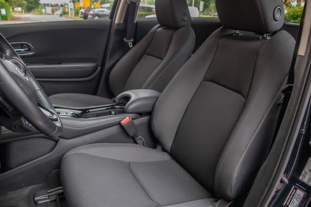 Honda HR-V 1.5 i-VTEC CVT Elegance, 46.000km NAP, Navigatie, Trekhaak, Stoelverwarming, Bluetooth, PDC.