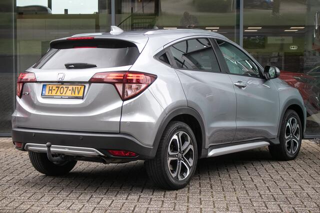 Honda HR-V 1.5 i-VTEC Executive Automaat - All in rijklaarprijs | Trekhaak | Panodak | Navi | Camera