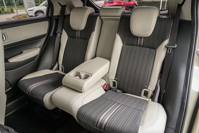 Honda HR-V 1.5i e:HEV ADVANCE STYLE - FULL HYBRID - PRIVACY GLASS - ZWARTE GRILL
