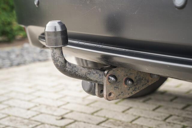 Honda HR-V 1.5i VTEC ELEGANCE - AUTOMAAT - TREKHAAK - CAMERA