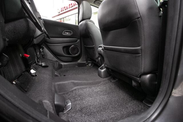 Honda HR-V 1.5 i-VTEC Executive - Trekhaak | Panodak | Navi