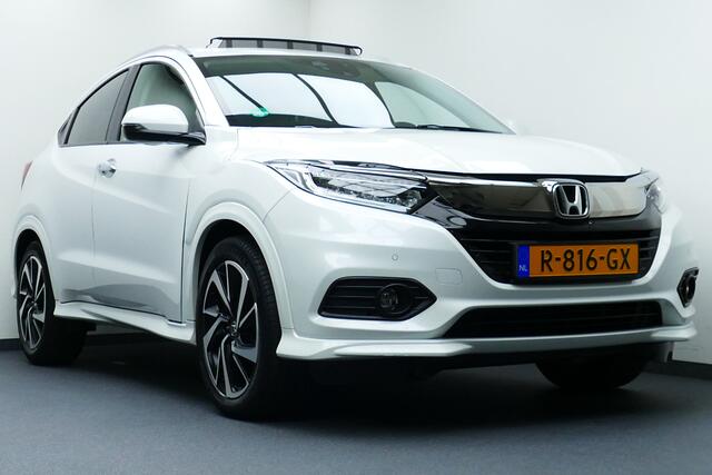 Honda HR-V 1.5 i-VTEC Executive. Panodak, Navi, Camera, StoelVerw, Haak 1000kg