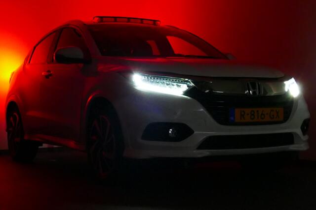 Honda HR-V 1.5 i-VTEC Executive. Panodak, Navi, Camera, StoelVerw, Haak 1000kg