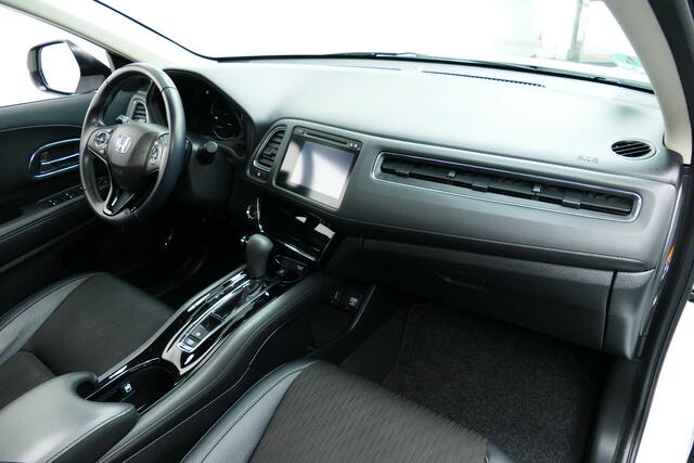 Honda HR-V 1.5 i-VTEC Executive. Panodak, Navi, Camera, StoelVerw, Haak 1000kg