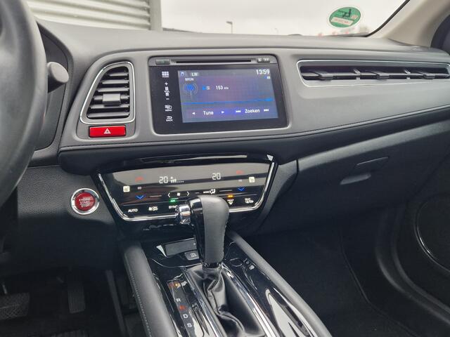 Honda HR-V 1.5 i-VTEC Executive | Cruise control | Panoramadak | Voorstoelen verwarmd