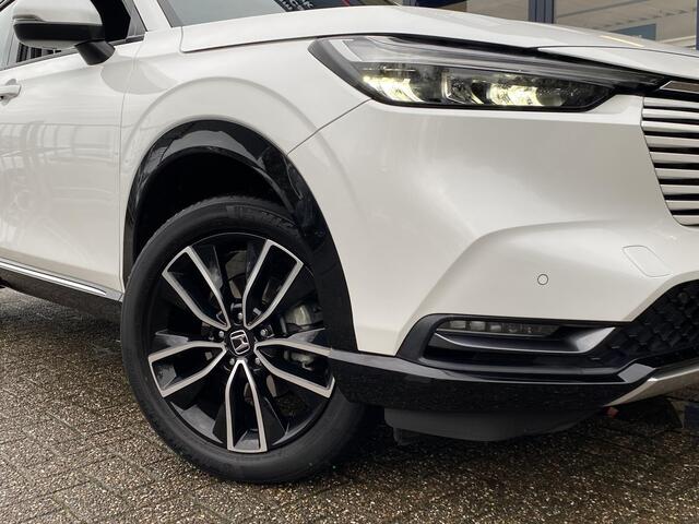 Honda HR-V 1.5 e:HEV Advance / Automaat / NL-Auto / 35.000 Km / 1-Ste Eigenaar / Keyless / Half-Leder / LED / DAB / Apple-Carplay&Android-Auto / Navi / Camera / Stuur&Stoelverwarming / Adaptieve Cruise-Control / E-Achterklep / AFN-Trekhaak / PDC / LMV18'' / ENZ.