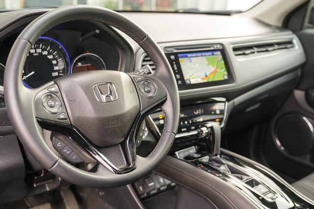 Honda HR-V 1.5i VTEC EXECUTIVE - AUTOMAAT - TREKHAAK - PANORAMADAK - CHROOM PACK