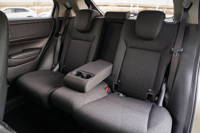 Honda HR-V 1.5i e:HEV ELEGANCE - FULL HYBRID - ZWARTE GRILL - PRIVACY GLASS