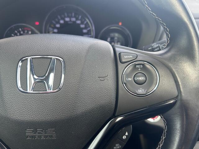 Honda HR-V 1.5 i-VTEC Executive | Pano dak | Trekhaak | Camera |