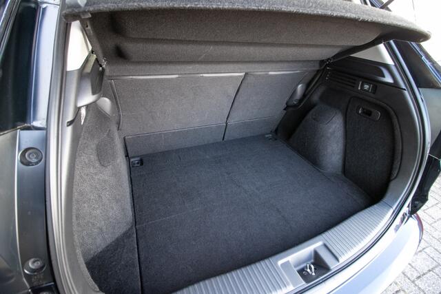 Honda HR-V 1.5 i-VTEC Executive Automaat - Dealer onderhouden | Panoramadak | Navi | Camera