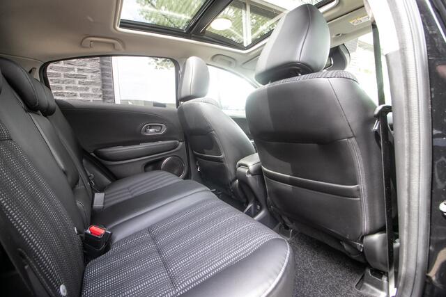 Honda HR-V 1.5 i-VTEC Executive | Panoramadak | Clima | Keyless |