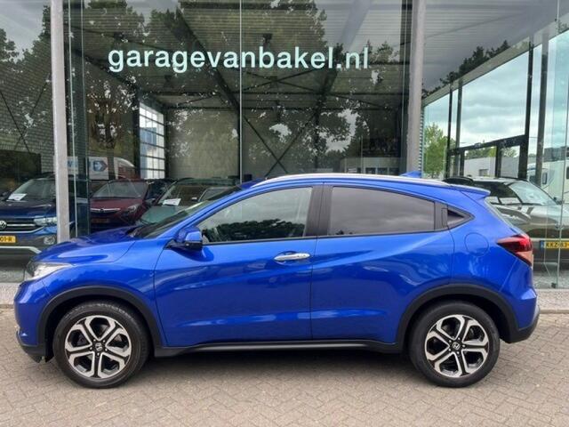 Honda HR-V 1.5 I-VTEC EXECUTIVE AUTOMAAT TREKHAAK PANO/SCHUIFDAK