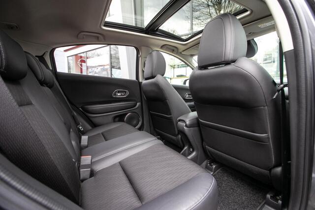 Honda HR-V 1.5 i-VTEC Executive Automaat - Schuif-/kanteldak | Navi | Camera
