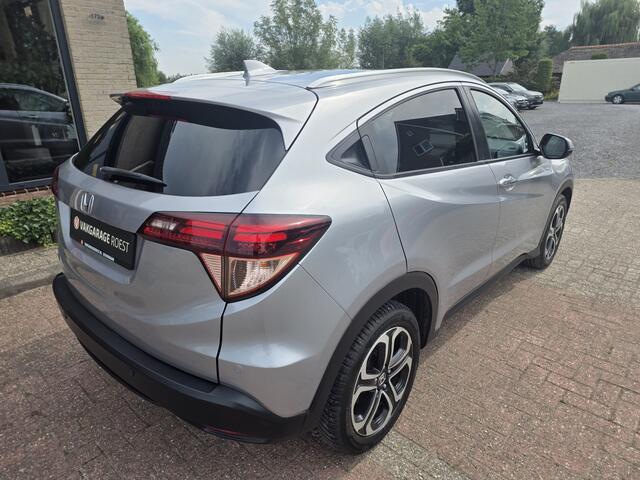Honda HR-V 1.5 i-VTEC Executive Pano Automaat