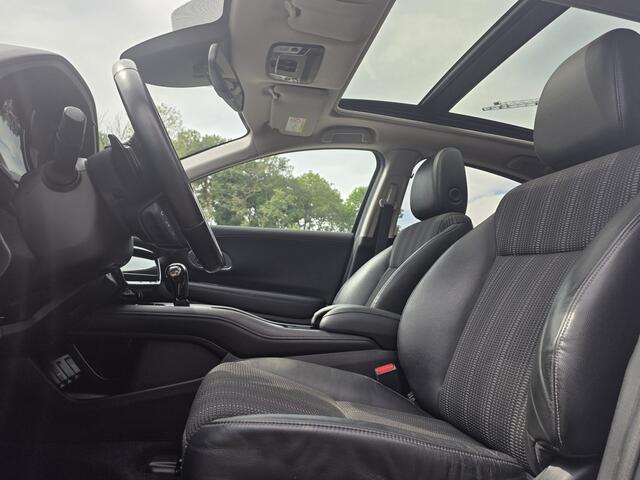 Honda HR-V 1.5 i-VTEC Executive Pano Automaat