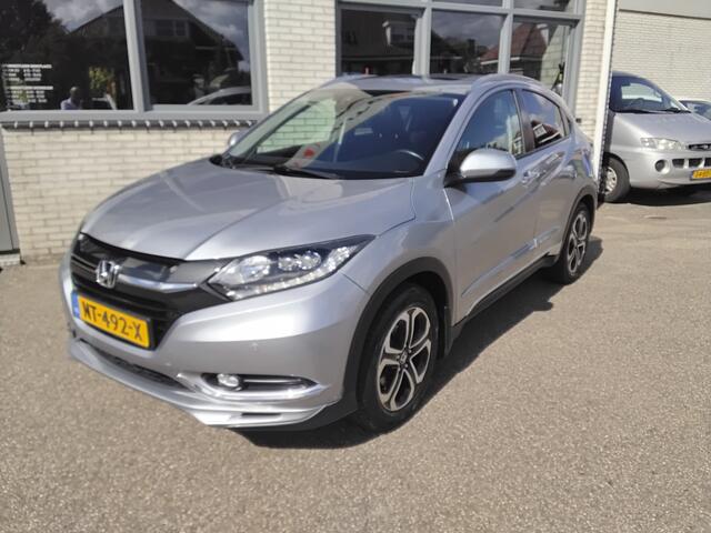 Honda HR-V 1.5 i-VTEC Executive *sportpakket*chromepakket*trekhaak*