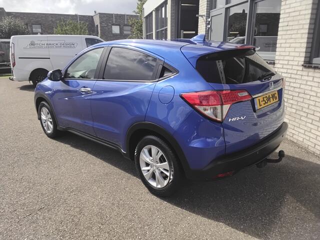 Honda HR-V 1.5 i-VTEC Elegance automaat/trekhaak
