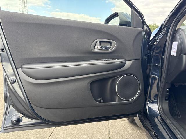 Honda HR-V 1.5 i-VTEC Elegance | Navi | Cruise | Camera |