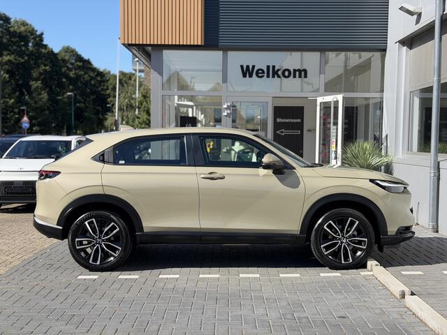 Honda HR-V 1.5 e:HEV Elegance | GEEN AFLEVERKOSTEN | Navigatie, Voorstoelen verwarmd, Parkeersensoren