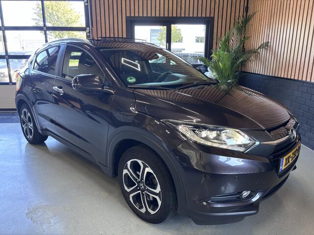 Honda HR-V 1.5 i-VTEC Executive LED/TREKHAAK/STOELVERWARMING/LINEASSIST/NAVI