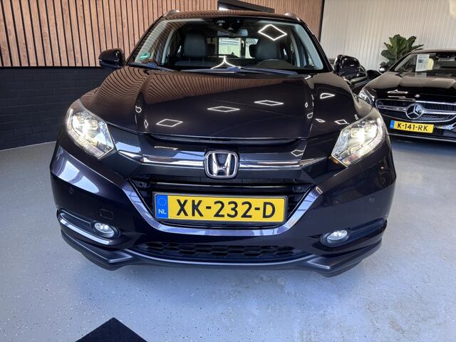 Honda HR-V 1.5 i-VTEC Executive LED/TREKHAAK/STOELVERWARMING/LINEASSIST/NAVI