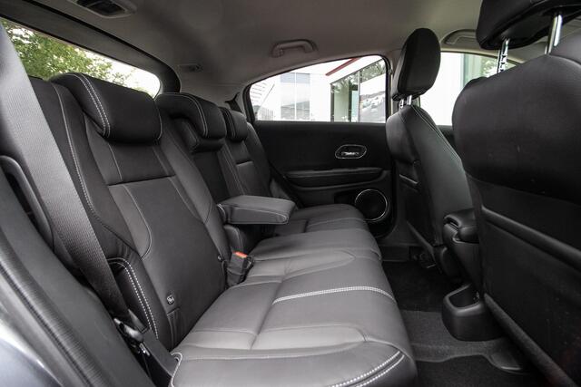 Honda HR-V 1.5 i-VTEC Elegance - Dealer onderhouden | Navi | Camera