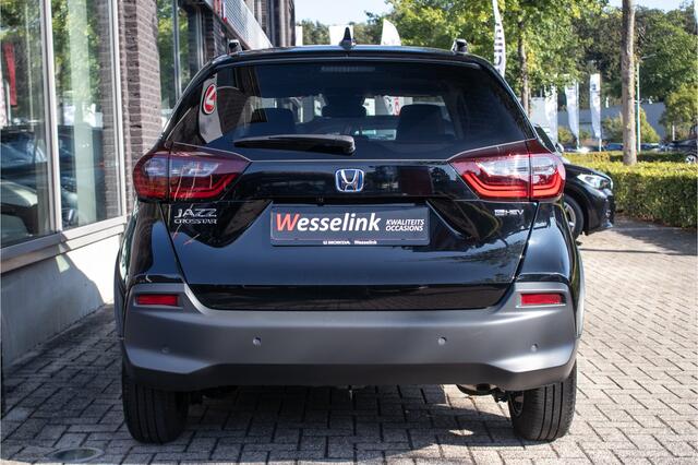Honda JAZZ 1.5 e:HEV Crosstar - All-in rijklrprs | Honda Sensing | Navi | Adpt. cruise | Camera