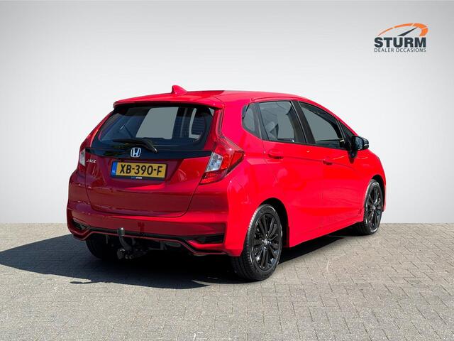 Honda JAZZ 1.5 i-VTEC Dynamic Automaat | Navigatie | Trekhaak | Camera | Stoelverwarming | DAB | LED Koplampen | Cruise & Climate Control | Rijklaarprijs!
