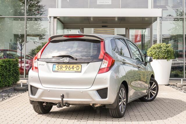 Honda JAZZ 1.3i V-TEC ELEGANCE - AUTOMAAT - NAVIGATIE - SPOILER - TREKHAAK -SPATLAPPEN