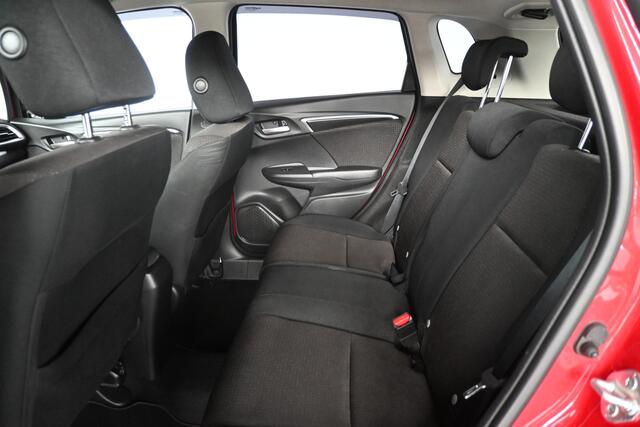 Honda JAZZ 1.3 i-VTEC Elegance Automaat Clima Cruise Control Stoelverwarming Inruil Mogelijk!