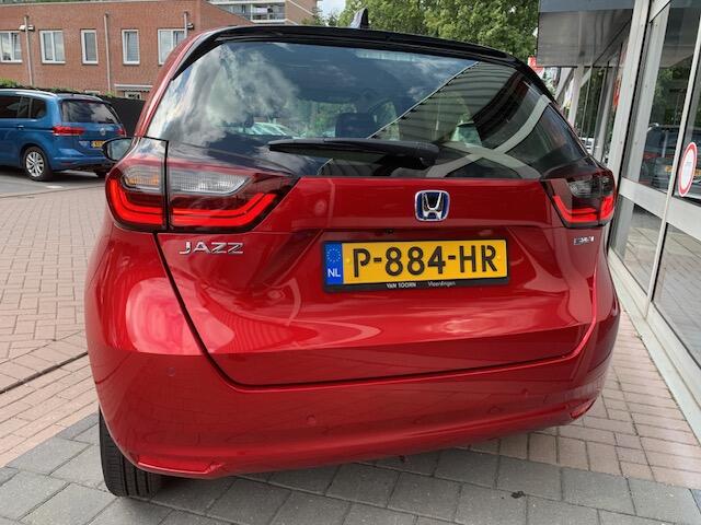 Honda JAZZ 1.5 e:HEV Hybrid, Elegance, automaat, 12.300 KM !!