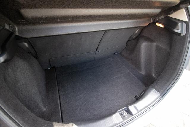 Honda JAZZ 1.3 i-VTEC Elegance - All-in rijklaarprijs | Trekhaak