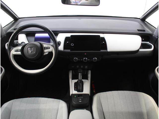 Honda JAZZ 1.5 e:HEV Executive CAMERA | CARPLAY | ADAPCRUISE | LMV16 | NAVI | DAB | LED | PDC | STOELVERW