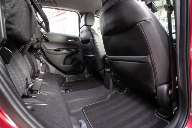 Honda JAZZ 1.5 e:HEV Elegance Automaat - Apple Carpl./Android Auto | Honda Sensing | Magic seats