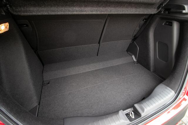 Honda JAZZ 1.5 e:HEV Advance - Honda Sensing | Apple cp/Android auto