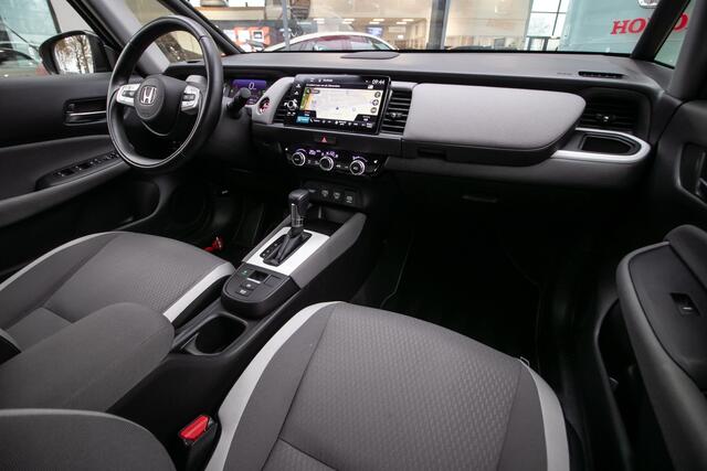 Honda JAZZ 1.5 e:HEV Crosstar Automaat - Fietsendragerhaak | Two Tone | Magic seats | Dealer ond. | 1e Eig.
