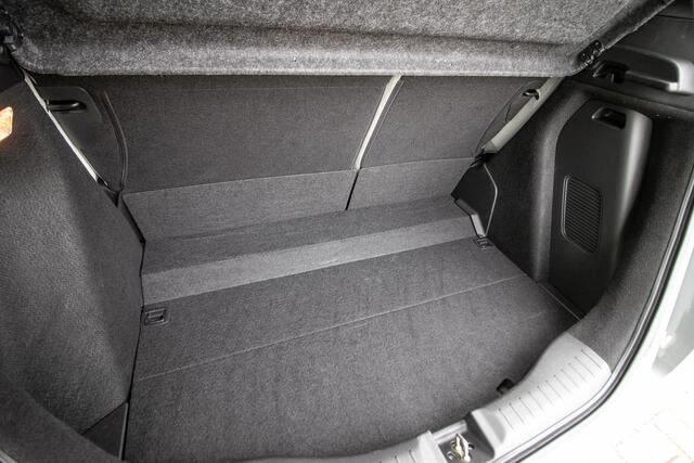 Honda JAZZ 1.5 e:HEV Executive - eerste eigenaar | Dealer ond. | Trekhaak tbv fietsendr. | Camera