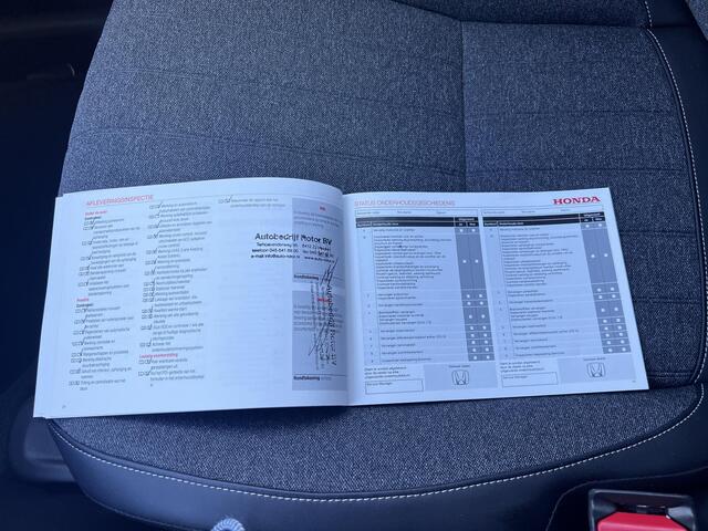 Honda JAZZ 1.5 e:HEV Elegance / Trekhaak (fietsendrager) / Adaptieve CC / Climate Control / Navigatie via Apple Carplay Android /
