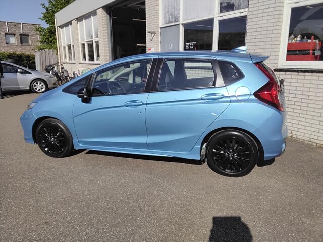 Honda JAZZ 1.5 i-VTEC Dynamic automaat