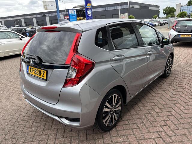 Honda JAZZ 1.3 i-VTEC Elegance Nederlands auto, in super nette staat, luxe uitvoering!