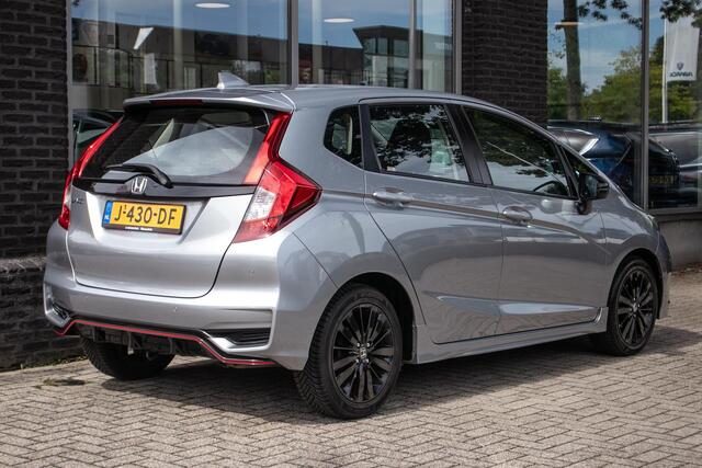 Honda JAZZ 1.5 i-VTEC Dynamic | All-season banden | Navigatie | Stoelverwarming