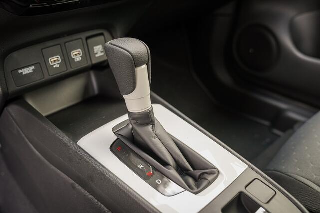 Honda JAZZ 1.5i e:HEV ELEGANCE DEMO - 122 PK - FULL HYBRID - CAMERA