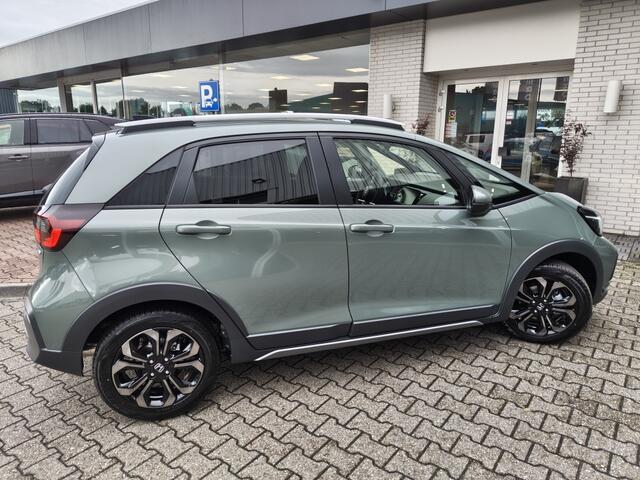Honda JAZZ 1.5 e:HEV Advance Crosstar | Sensoren v/a | Navi | Stoel/Stuurverwarming