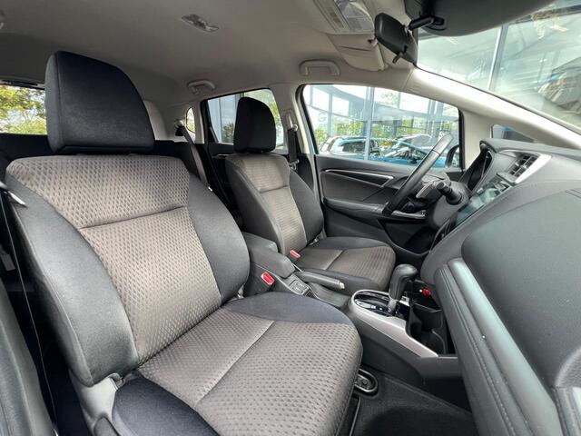 Honda JAZZ 1.3 i-VTEC Elegance | AUTOMAAT | NAVIGATIE | 1E EIGENAAR | CLIMATE CONTROL | CRUISE CONTROL | VOLLEDIG DEALER ONDERHOUDEN | 16 INCH LMV | STOEL VERWARMING |