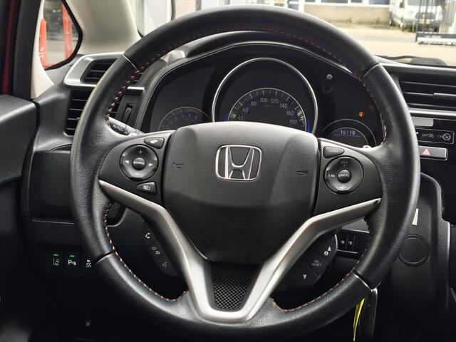 Honda JAZZ 1.5 i-VTEC Dynamic | Sensoren v/a | Navi | DAB | Cruise Control