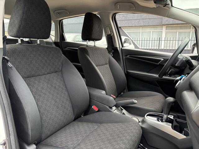 Honda JAZZ 1.3 i-VTEC Comfort Automaat incl. Trekhaak!