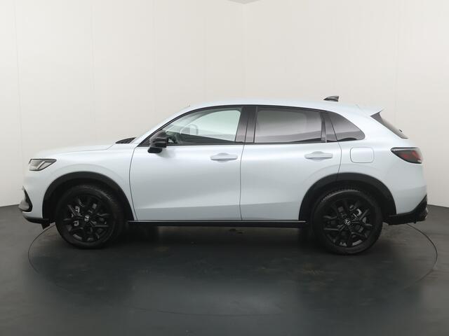 Honda ZR-V 2.0 184PK HEV Sport | Elekt. stoel | Adapt. cruise | Stoelverwarming | Clima | Elekt. kofferklep | Halfleder/stof | Keyless