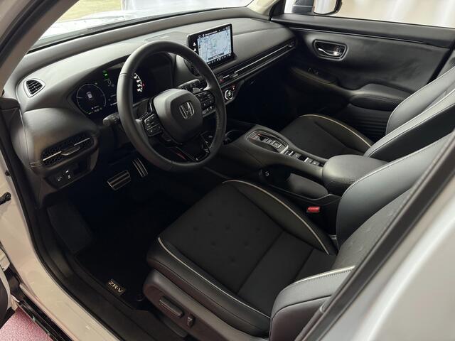 Honda ZR-V 2.0 e:HEV 184 PK SPORT ELEK.STOEL PDC STOELVERW CAMERA CARPLAY